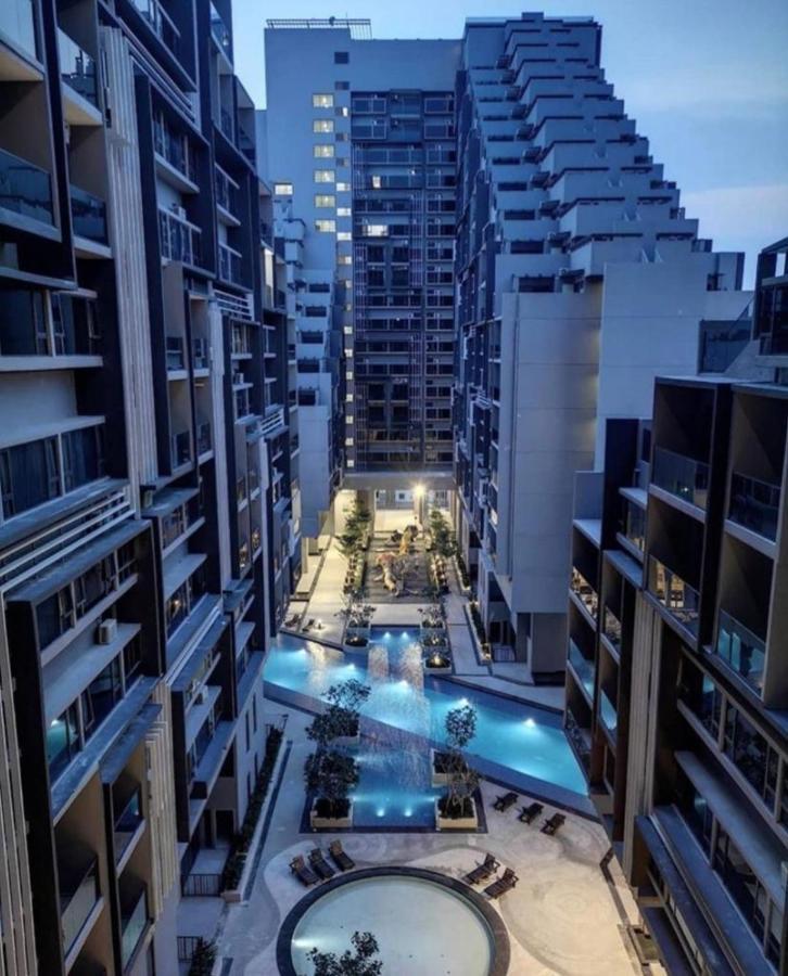 Imperio.Res - Near To Jonker & Mall - Pool View Malacca Esterno foto