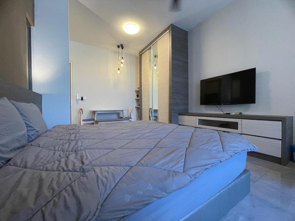 Imperio.Res - Near To Jonker & Mall - Pool View Malacca Esterno foto